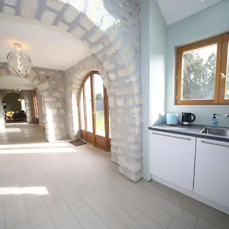 Tatil Evi De 11 Personnes A La Campagne